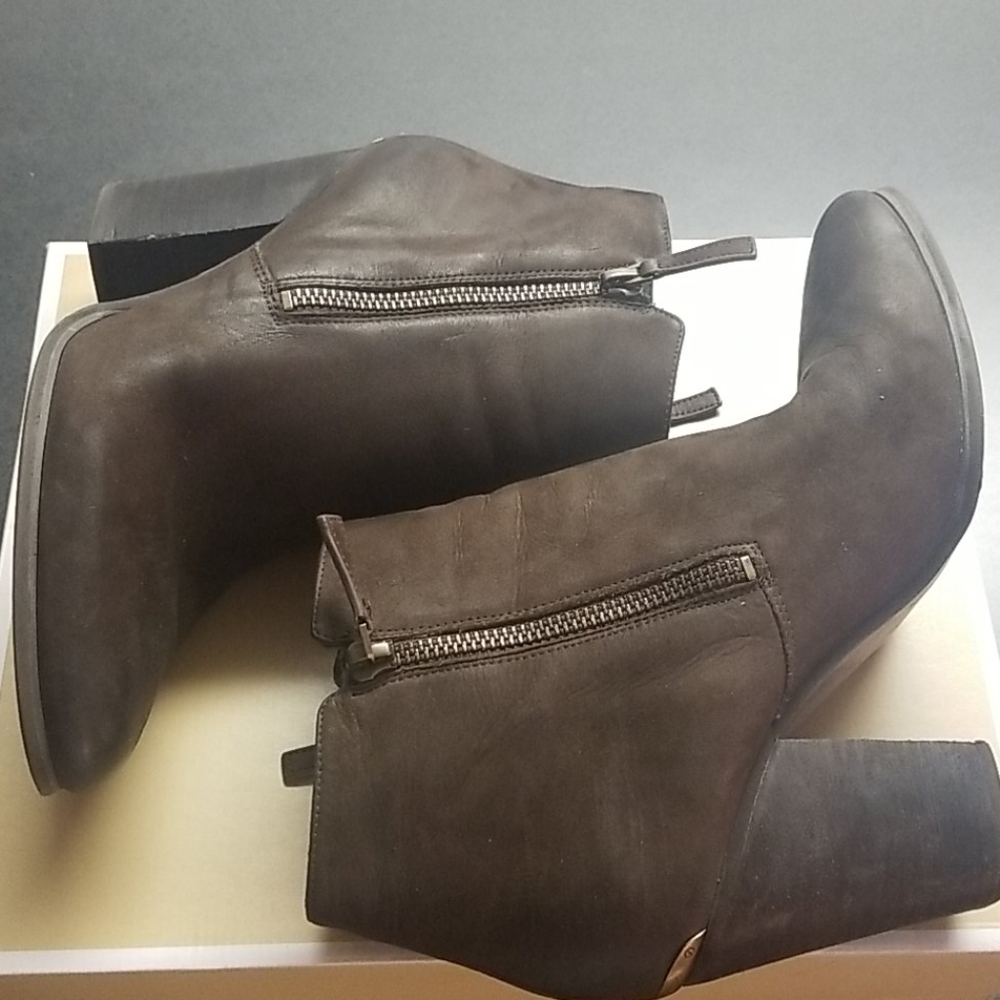 Michael Kors Brown Booties W8 Good Condition